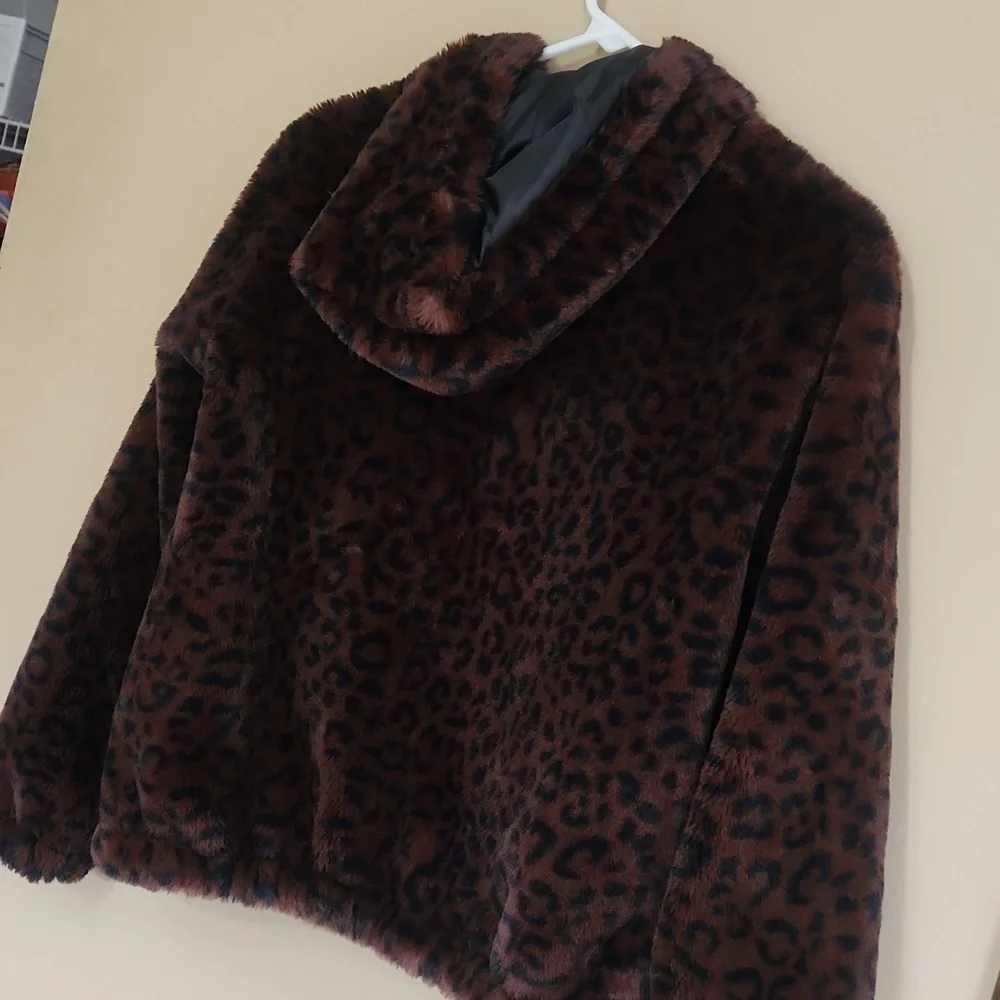 Nine west leopard print push hooded coat size XS